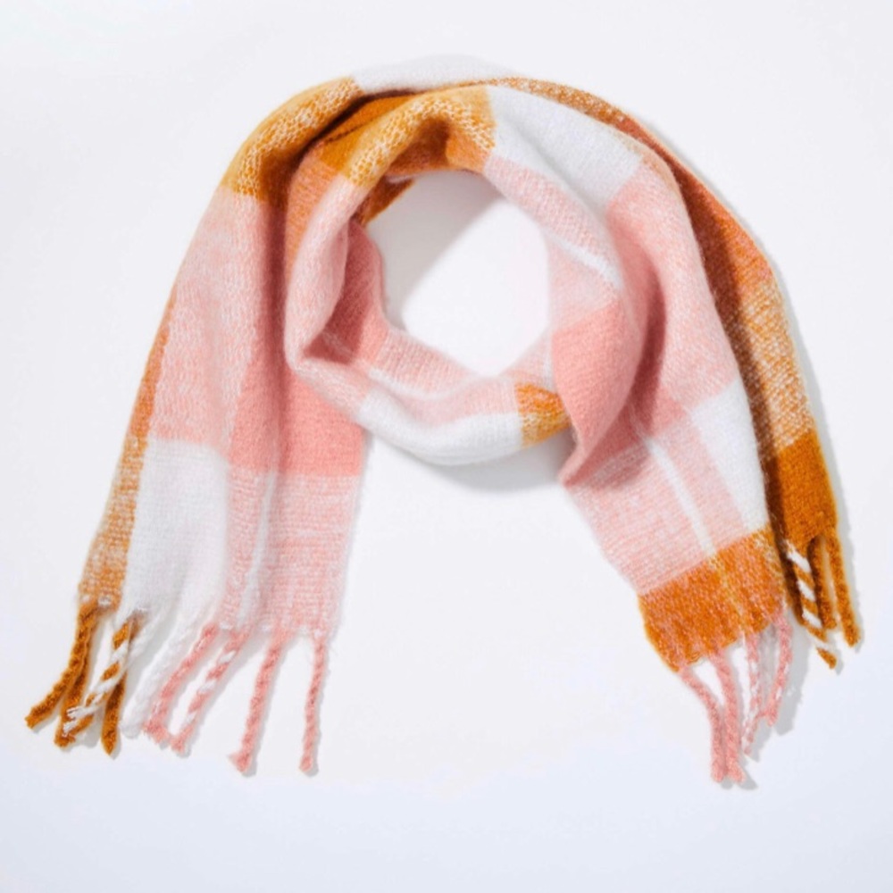 LOFT Women's NWT Plaid Boucle Blanket Scarf